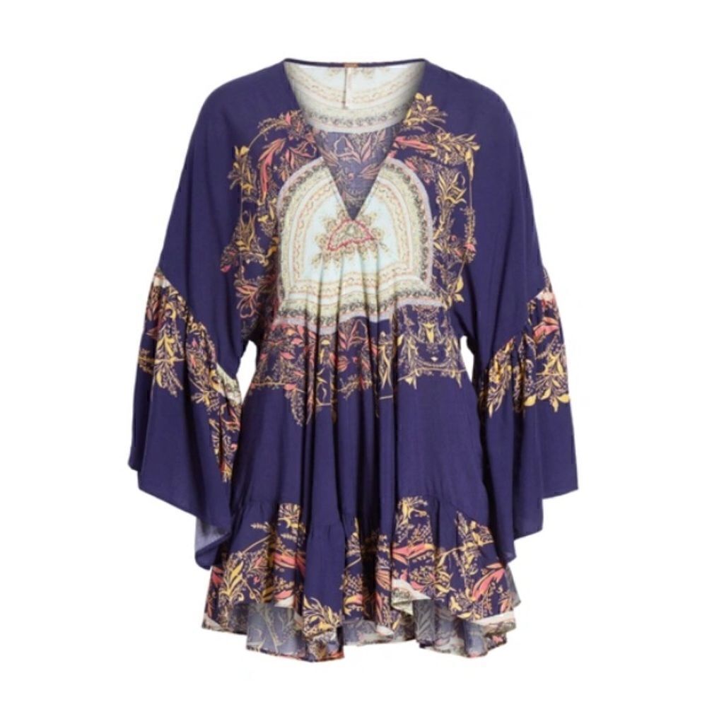 FREE PEOPLE The Sunset Dreams Ruffle Top in Blue Size Medium - Picture 2 of 15